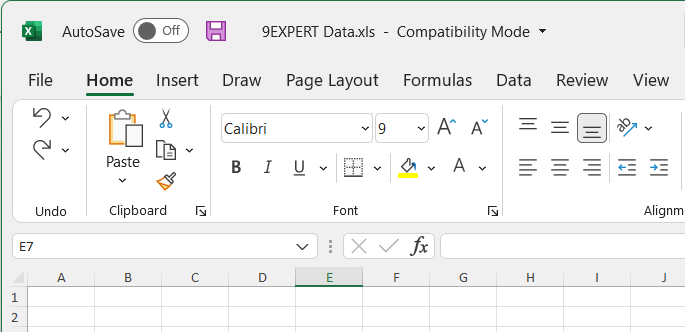มีคำว่า Compatibility Mode แสดงว่าเราใช้ความสามารถของ Microsoft Excel อย่างจำกัด